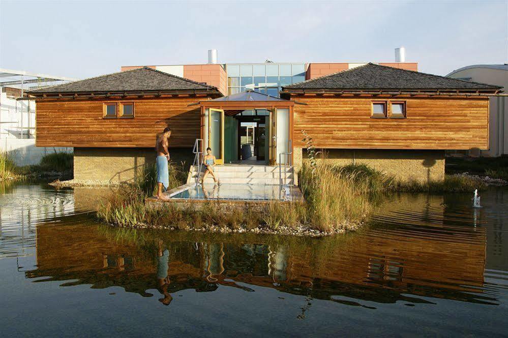 Therme Laa - Hotel & Silent Spa Laa an der Thaya Extérieur photo